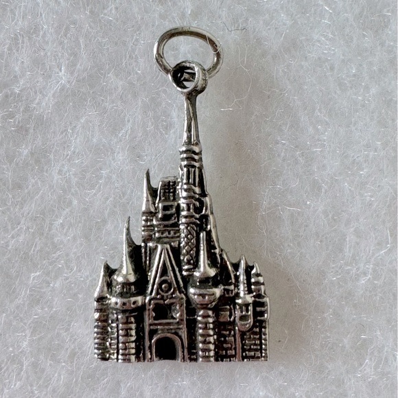 Disney 925 Sterling Silver Cinderella Castle Bracelet Charm Necklace Pendant